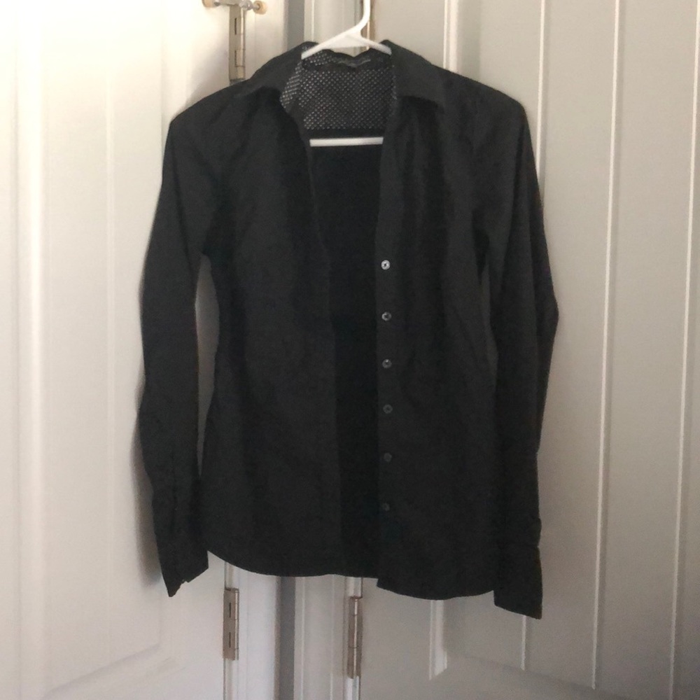 Express button down
